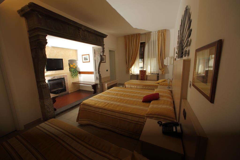 Hotel Fioroni ベッラージョ エクステリア 写真