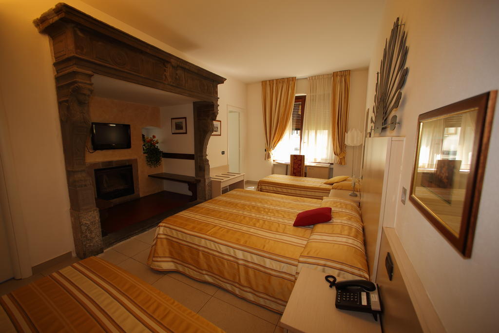 Hotel Fioroni ベッラージョ 部屋 写真
